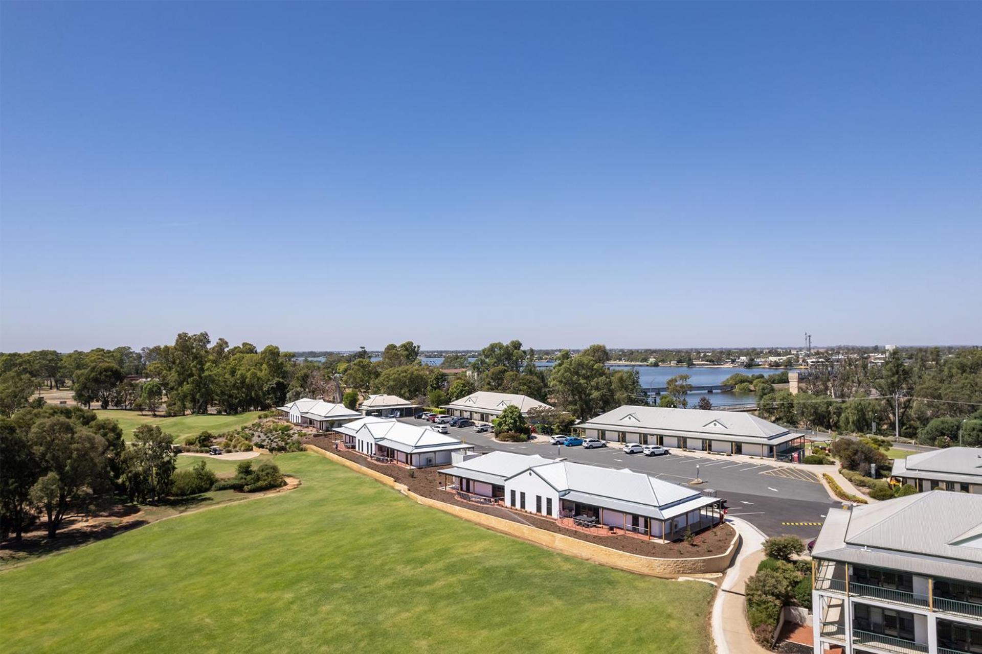 Yarrawonga Mulwala Golf Club Hotel Eksteriør billede The Lakes College, 2017